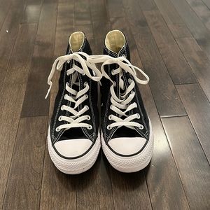 Women's Chuck Taylor All Star Hi Sneakers in Black